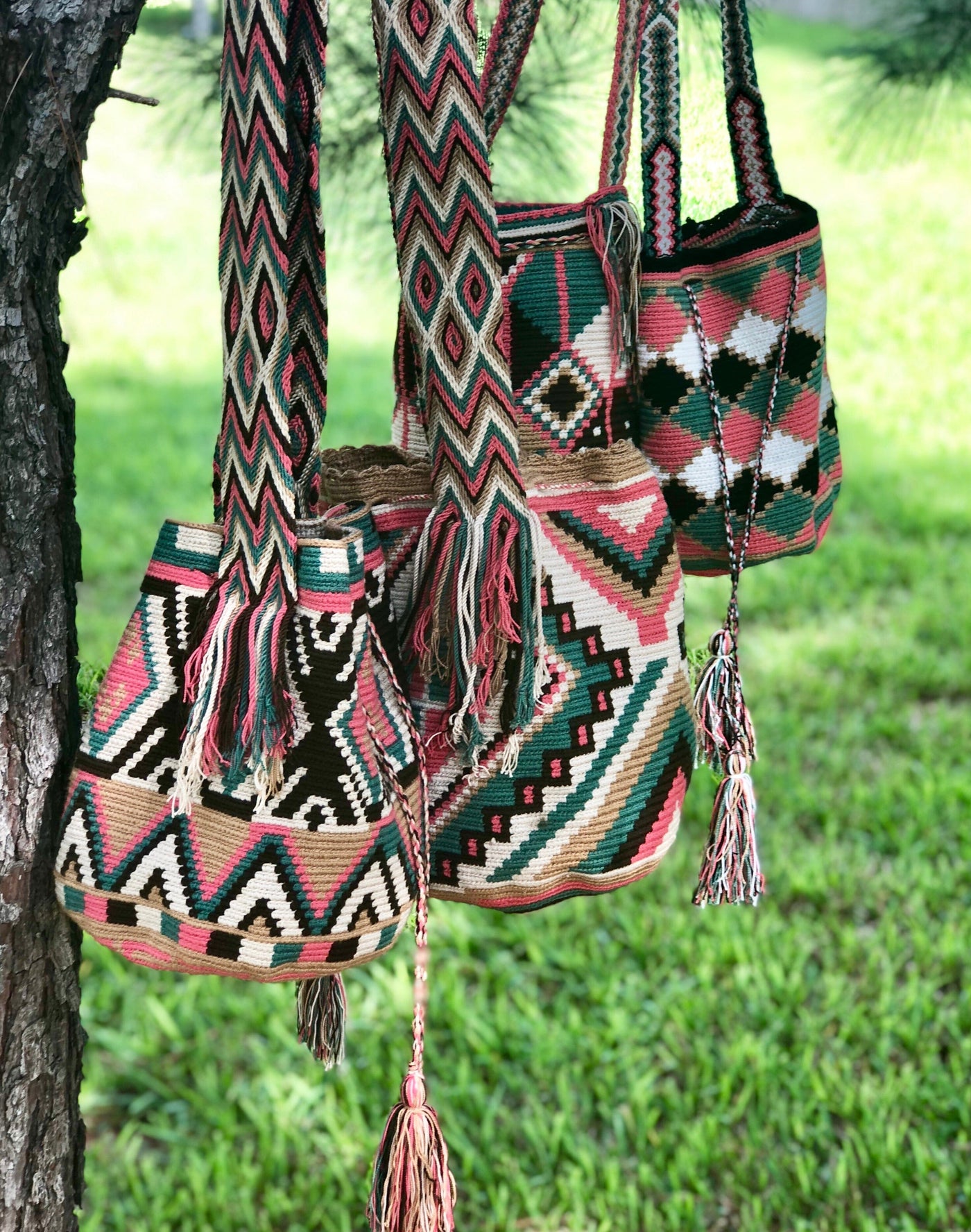 Colorful 4U | Desert Dreams Collection | Crossbody Boho Bags for Fall | Wayuu Mochila | Bohemian Bucket Bag 