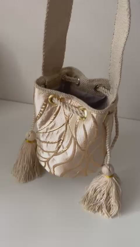 Boho Chic Floral Crossbody | Artisan Bucket Bags