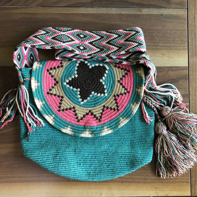 Olive green Crochet Bucket Bag with Cover | Crossbody Bohemian Bag | Casual Bag