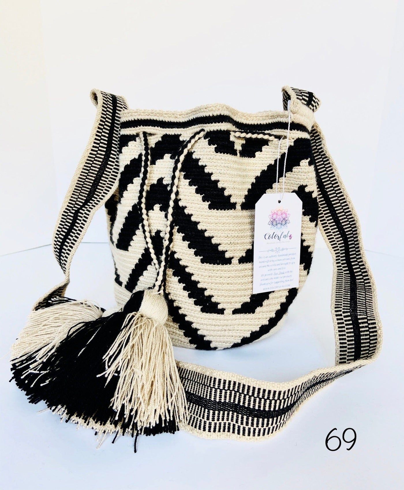 Cute Black and white Crochet Crossbody Bag | Colorful4U 