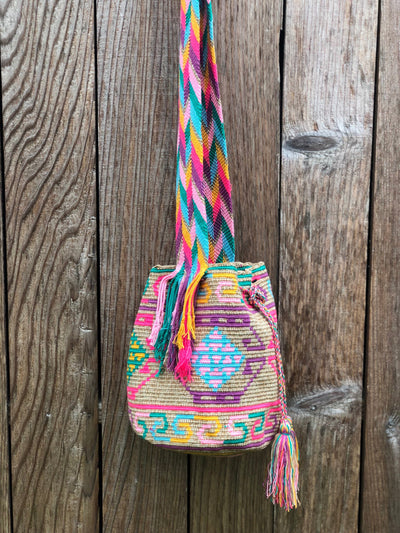 Handwoven Strap Beach Boho Bag | Crossbody Bucket Bag for summer | Colorful 4U